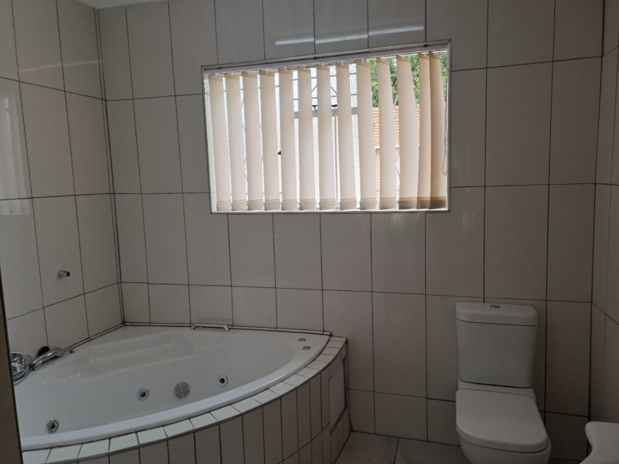 3 Bedroom Property for Sale in Jan Cillierspark Free State